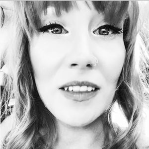 Meet your Posher, Beverly